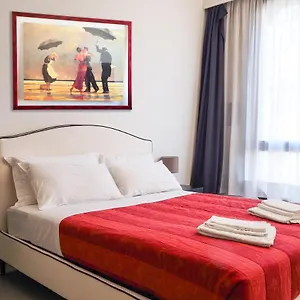 Apartment Duomo Luxury - One Bed, Milan